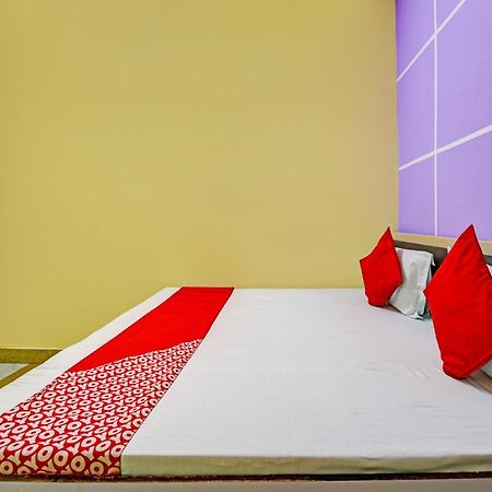 Hotel O Aj Star Hotel Фаридабад Экстерьер фото